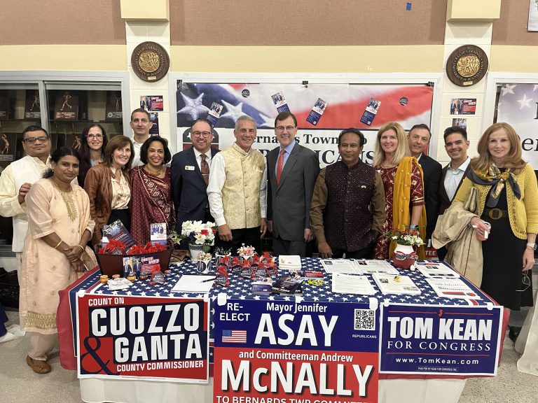 RMC members support the Basking Ridge Indian Community Dandiya night